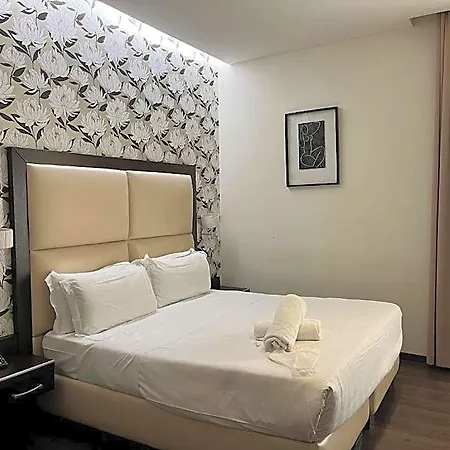 Hotel Catone District